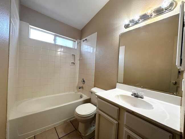 Building Photo - 3683 Prairie Rose St