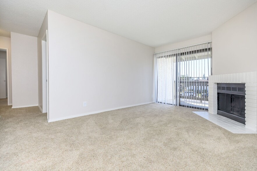 Interior Photo - North Bonita Racquet Club, LLC