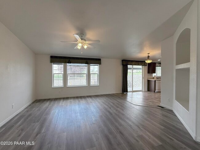 Building Photo - 2828 Jerry St