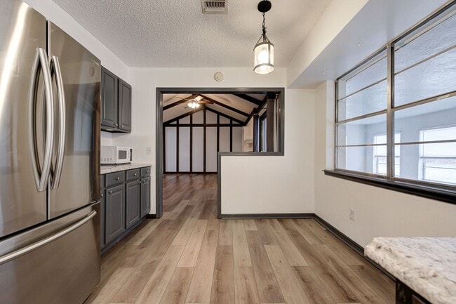 Building Photo - Welcome to your new home!