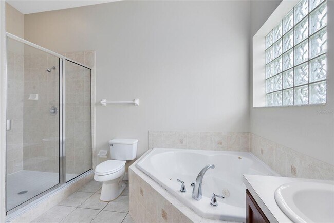 Building Photo - 4924 Raylene Way