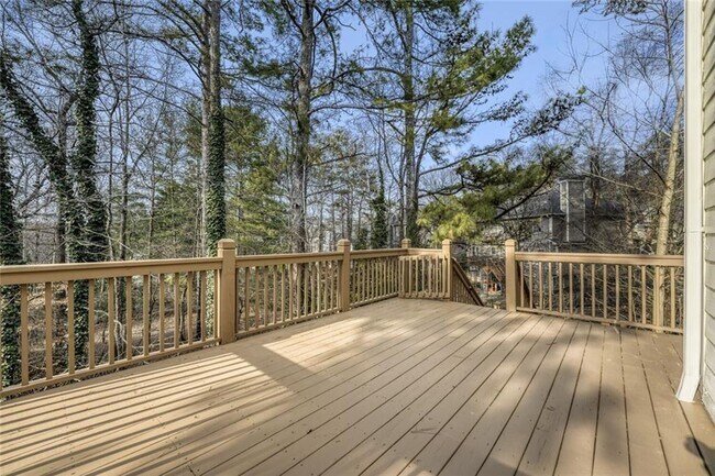 Building Photo - 115 Nesbit Ridge Dr