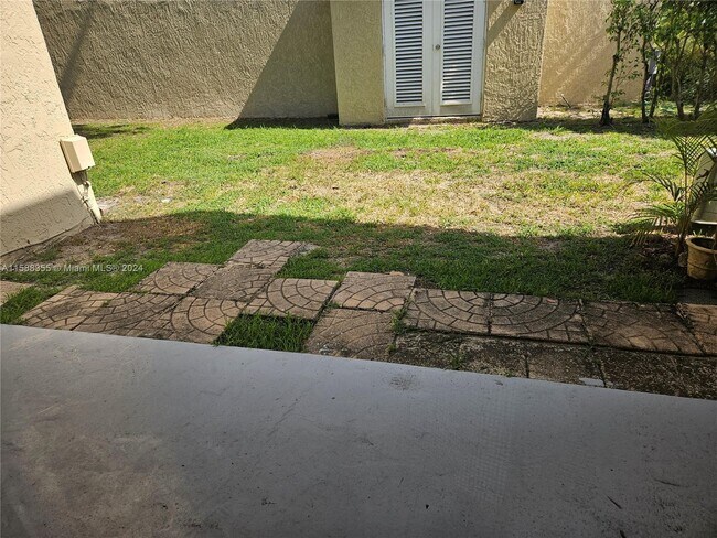 Building Photo - 97 Deer Creek Rd