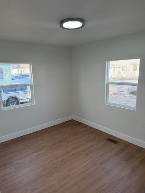 Building Photo - 108 5th W