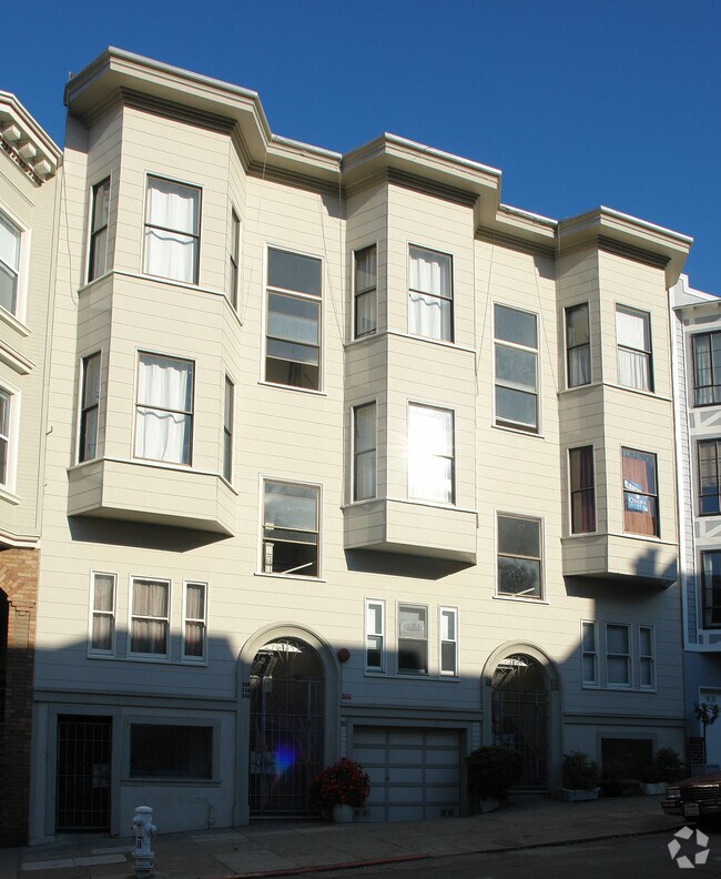 Building Photo - 540-550 Filbert St