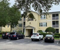 Building Photo - 18421 Bridle Club Dr