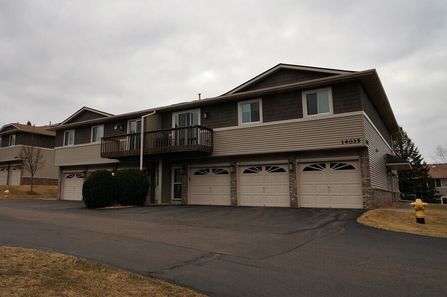 Building Photo - 14035 44th Place North