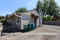 Building Photo - SE Arista Dr - 2 bedroom unit in the heart...