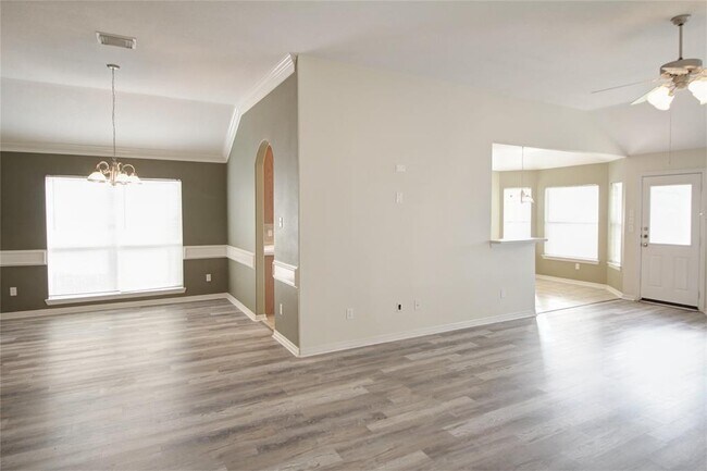 Building Photo - 20203 Goss Hollow Ln