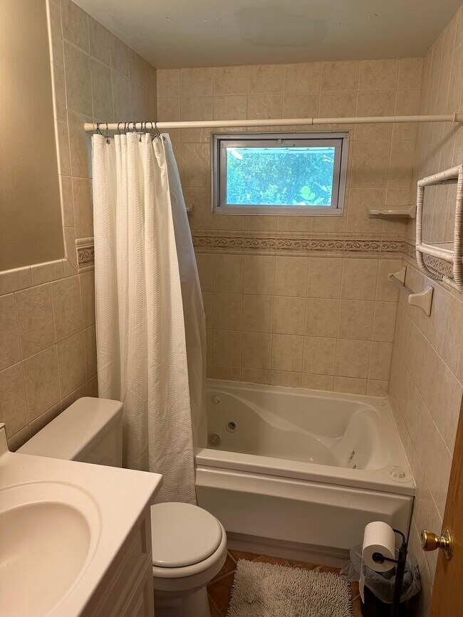 Building Photo - 1973 Tatum St