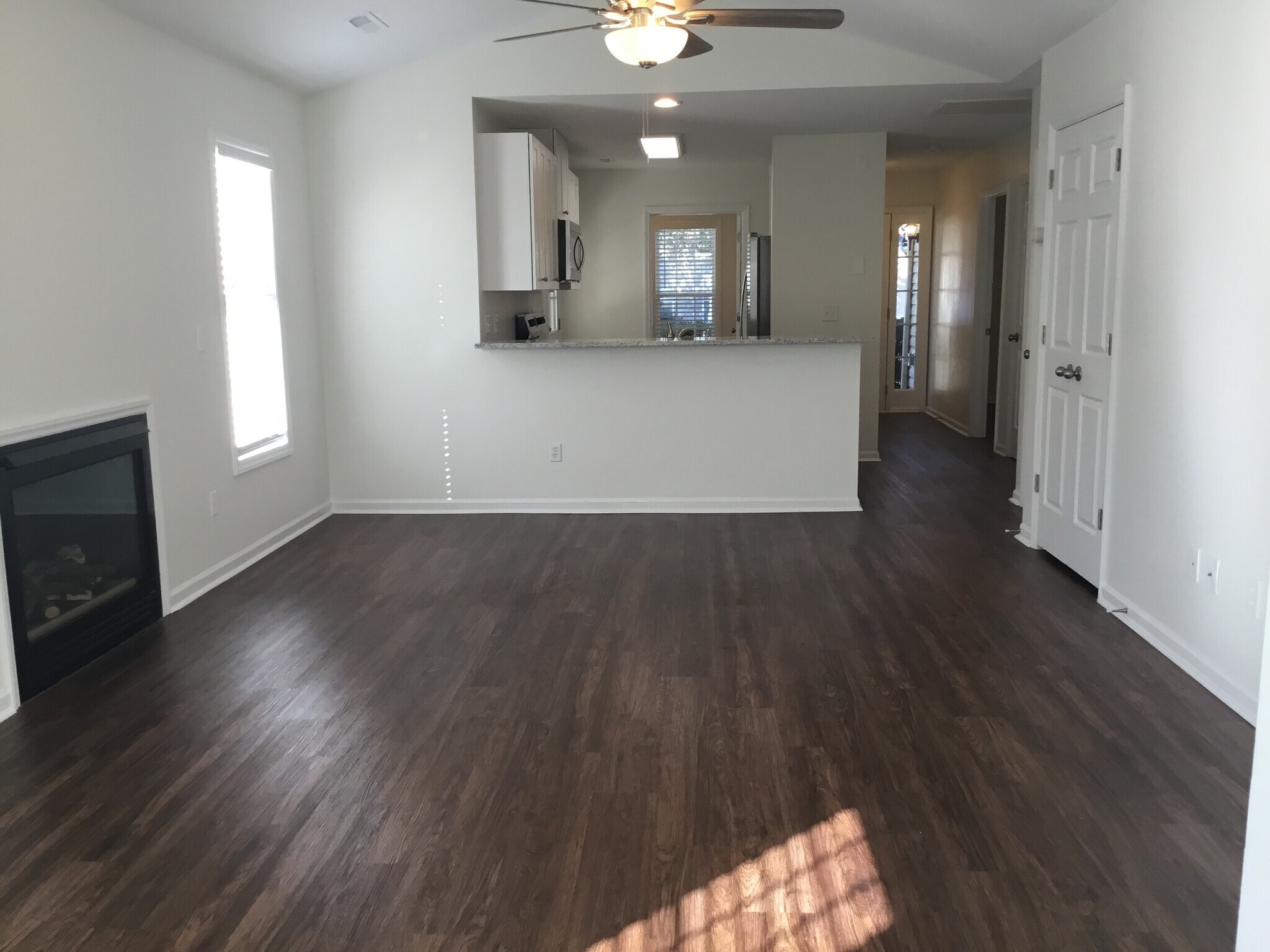 Building Photo - 133 Cameron Way Cir