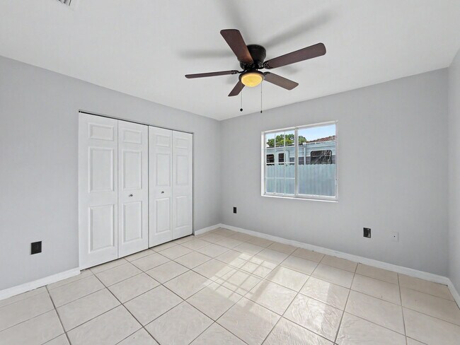 Building Photo - 13435 SW 257th Terrace