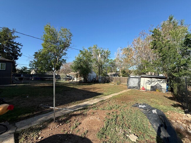 Building Photo - Cozy & Stylish Home Near Anschutz