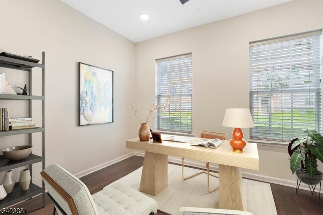 Building Photo - 17 Gala Ct