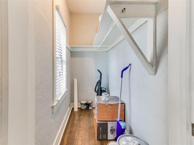 Building Photo - 1628 NW 17th St