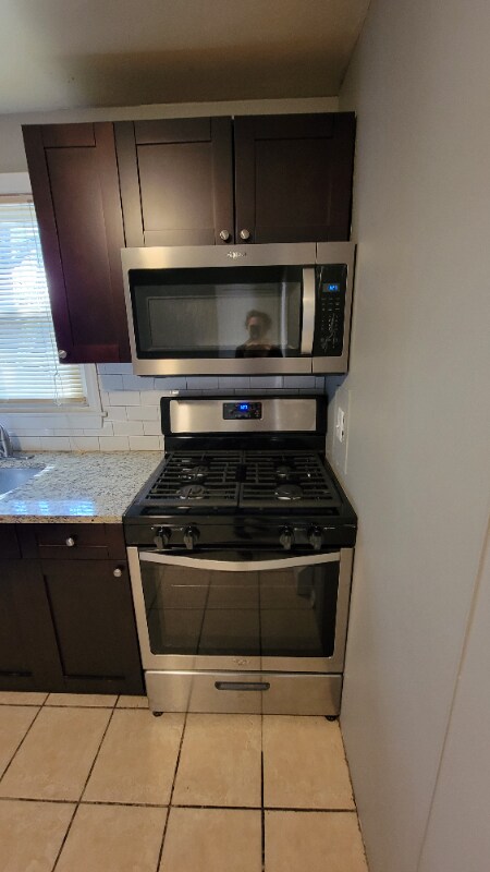 Building Photo - 41 Gould Dr