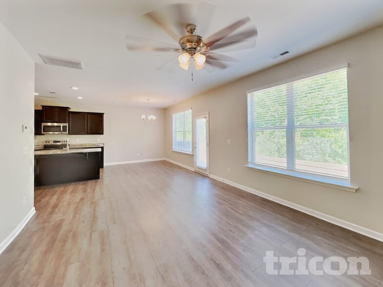 Building Photo - 169 Pamlico Dr
