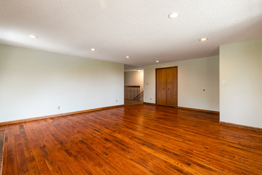 Building Photo - 1250 Racine St