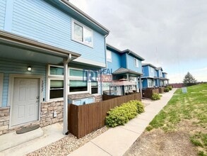 Building Photo - 12027 Leyden St