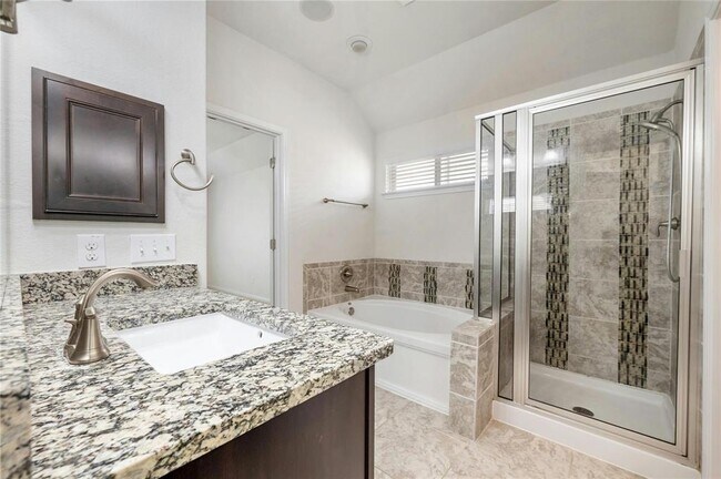 Building Photo - 5916 Gunnison Turn Cove