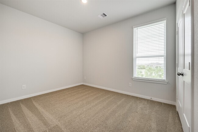 Building Photo - 12534 Nueces River Dr