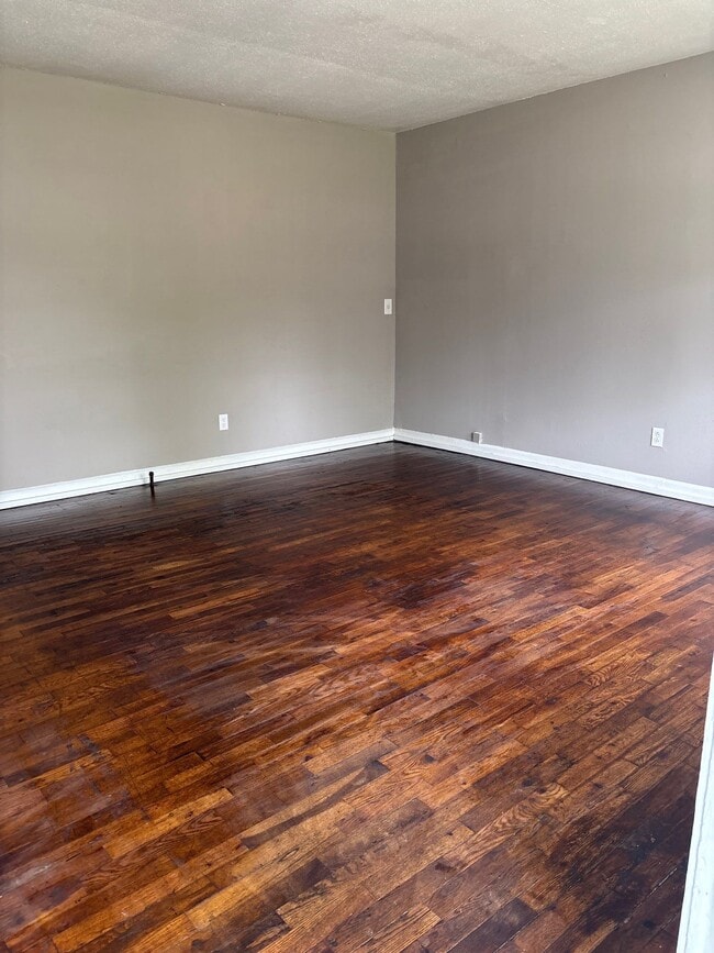 Building Photo - 959 Norris St