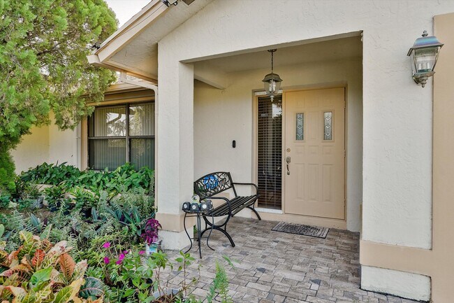 Building Photo - 13790 Paddock Dr