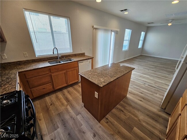 Building Photo - 4412 Bacara Ridge Ave