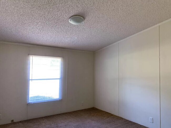 Building Photo - 112 Woodford Pl Ct