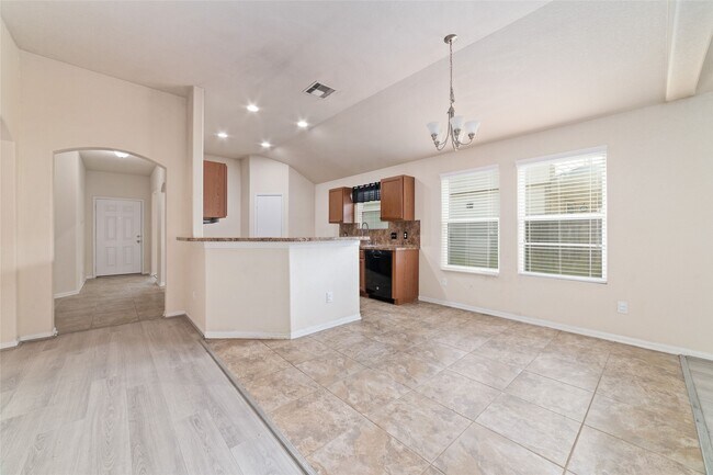Building Photo - 3307 Upland Spring Trace