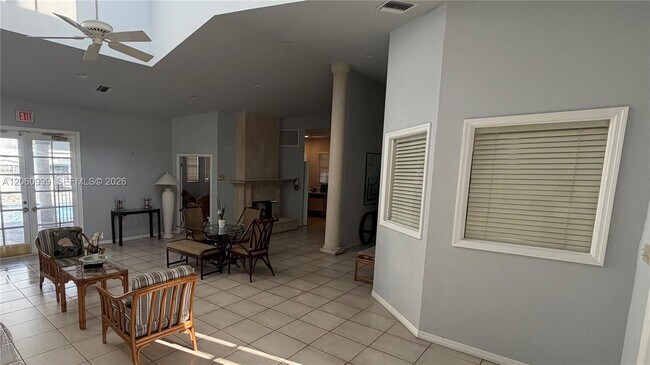 Building Photo - 735 SW 148th Ave
