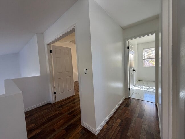 Building Photo - Beautifully Updated Home in South Jordan!