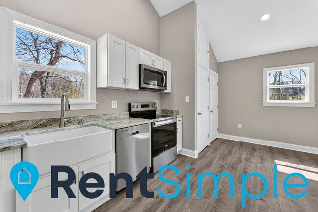 Building Photo - 5541 Sperryville Pike