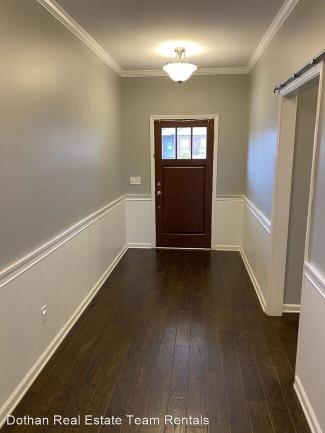 Building Photo - 4 br, 2 bath House - 120 Brattleboro Court