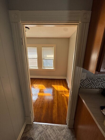 Building Photo - 342 Pennsylvania St