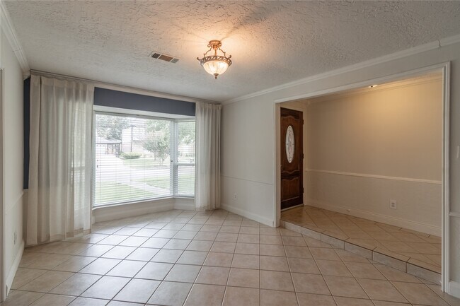 Building Photo - 2643 Hodges Bend Cir