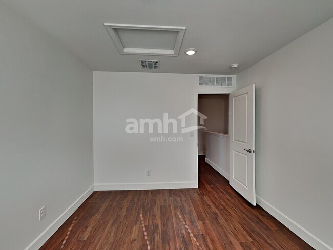 Building Photo - 6156 W Paseo Hilario