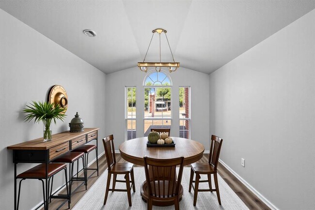 Building Photo - 1226 Brashear Ln