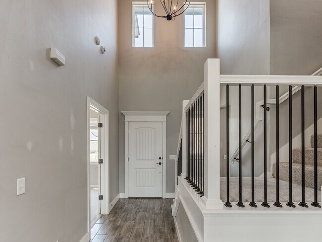 Building Photo - 3212 Hayven Cir