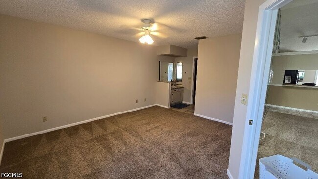Building Photo - 15178 Parkside Dr