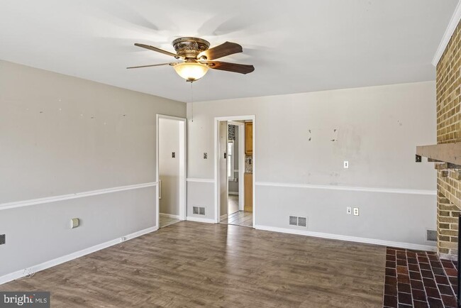 Building Photo - 13465 Harpers Ferry Rd
