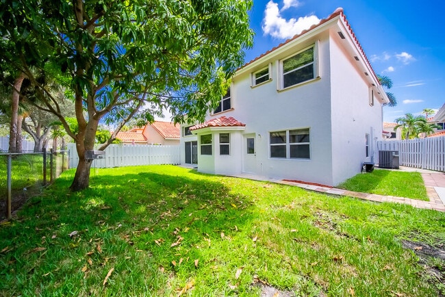 Building Photo - 7261 Nautica Way