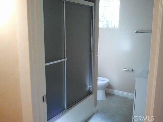Building Photo - 1329 W 37th Dr