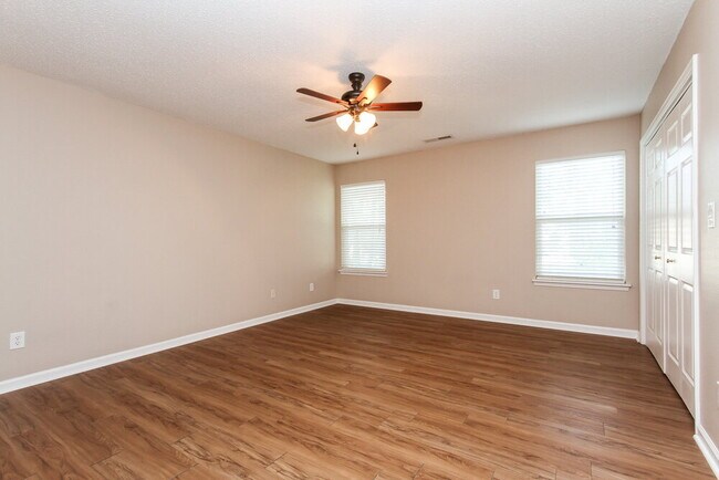 Building Photo - 19546 Prairie Crossing Dr