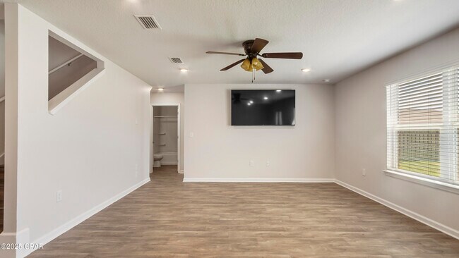 Building Photo - 4715 Firefly Ln