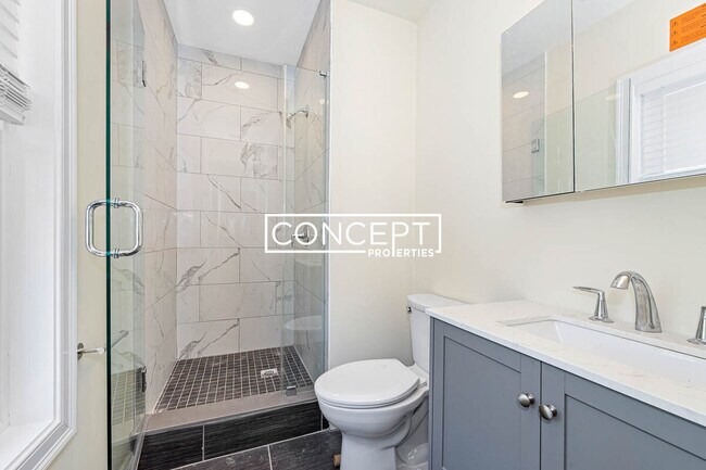 Building Photo - 68 Stanley Ave