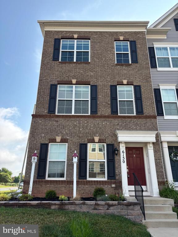 Building Photo - 6150 Posey St