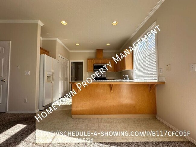 Building Photo - 8523 Sweetbrier Loop SE