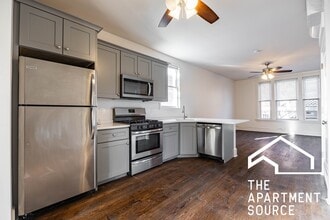 Building Photo - 3135 N Oakley Ave