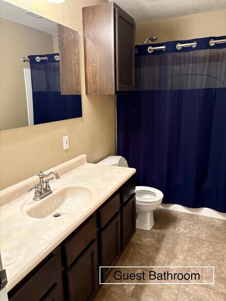 Guest Bathroom - 1510 Luray Dr